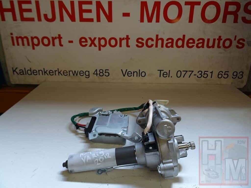 Toyota Yaris III Vanaf 2011 Stuurbekrachtigingpomp Denso Stu, Ophalen of Verzenden, -, -, -