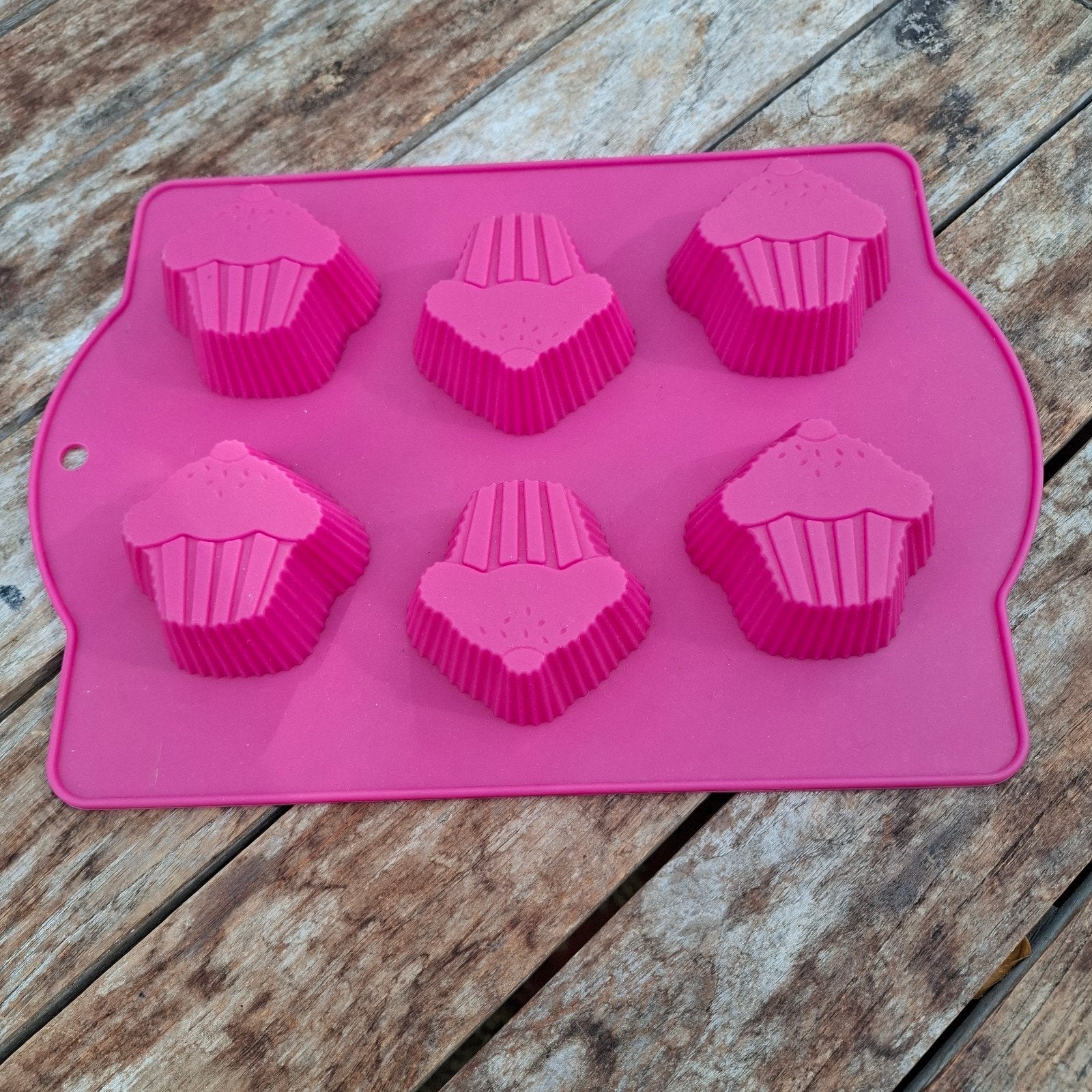 Siliconen bakvormpjes: huisjes en cupcakes (23x23 cm), Overige typen, Ophalen of Verzenden, Zo goed als nieuw, Roze