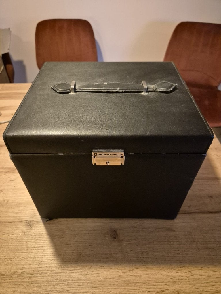 SONGMICS grote sieradendoos met spiegel, Ophalen, Gebruikt, Zwart, Met slot