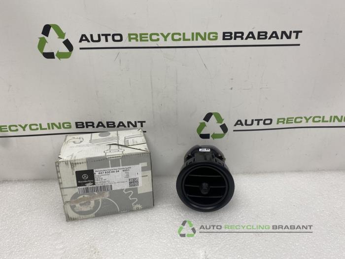 Luchtrooster Dashboard van een Mercedes Vito, Auto-onderdelen, Dashboard en Schakelaars, Gebruikt, -, -, Ophalen of Verzenden