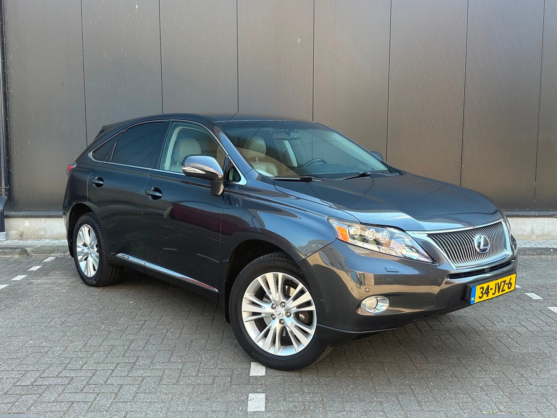 Lexus RX 450h 4WD Executive* Luchtvering* Dealer onderhouden, Auto's, Lexus, Automaat, 249 pk, Gebruikt, 2000 kg