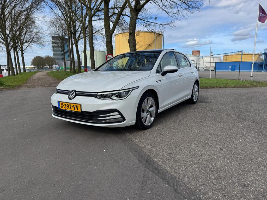 Volkswagen Golf 1.5 Etsi 150pk 7-DSG 2020 Wit, 4 cilinders, Wit, 690 kg, 149 pk