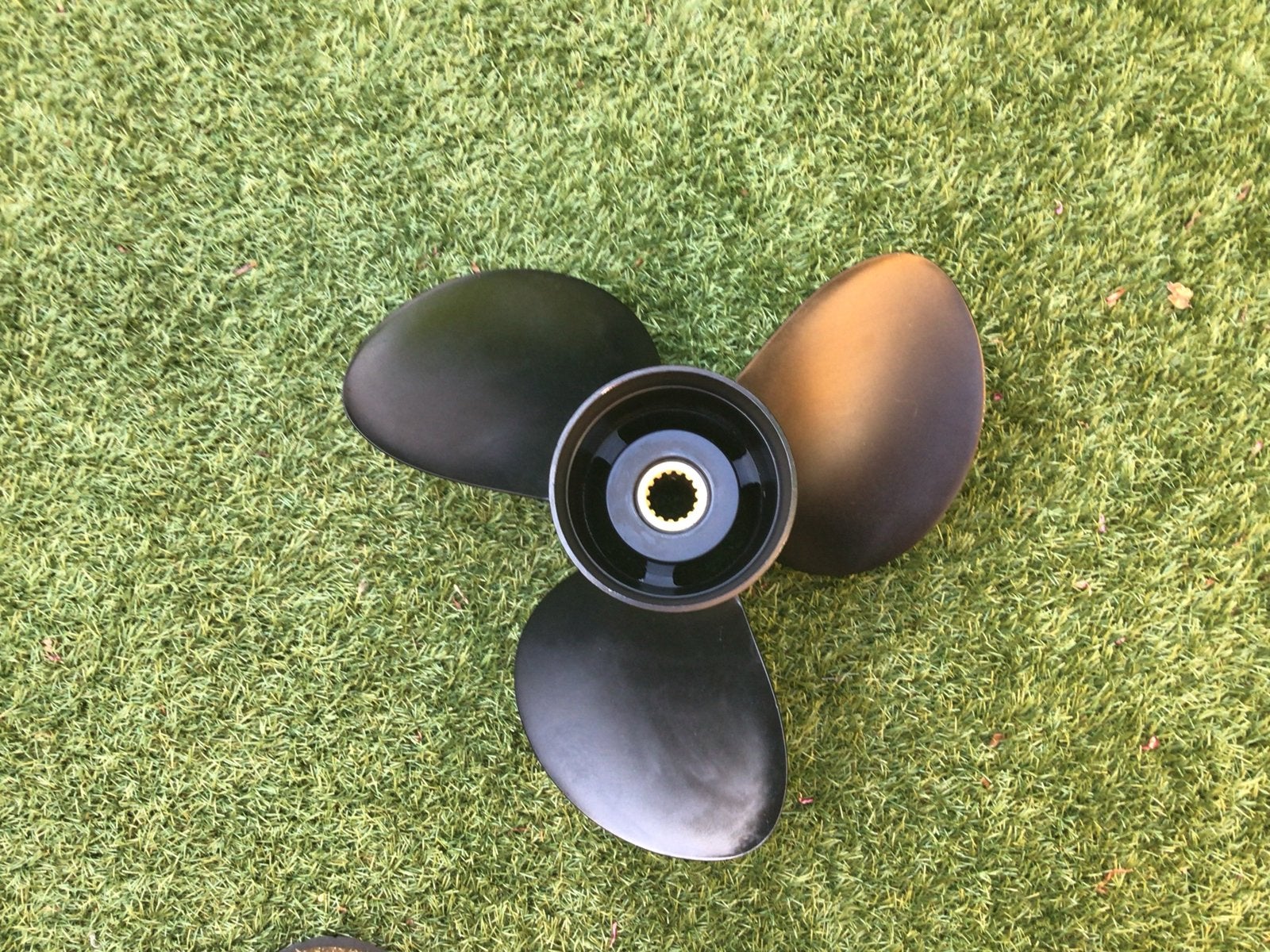Nieuwe Rubex Solar Schroef 3x13.5x15 met Hub (9411-135-15), Watersport en Boten, Ophalen of Verzenden, Nieuw, Motor en Techniek