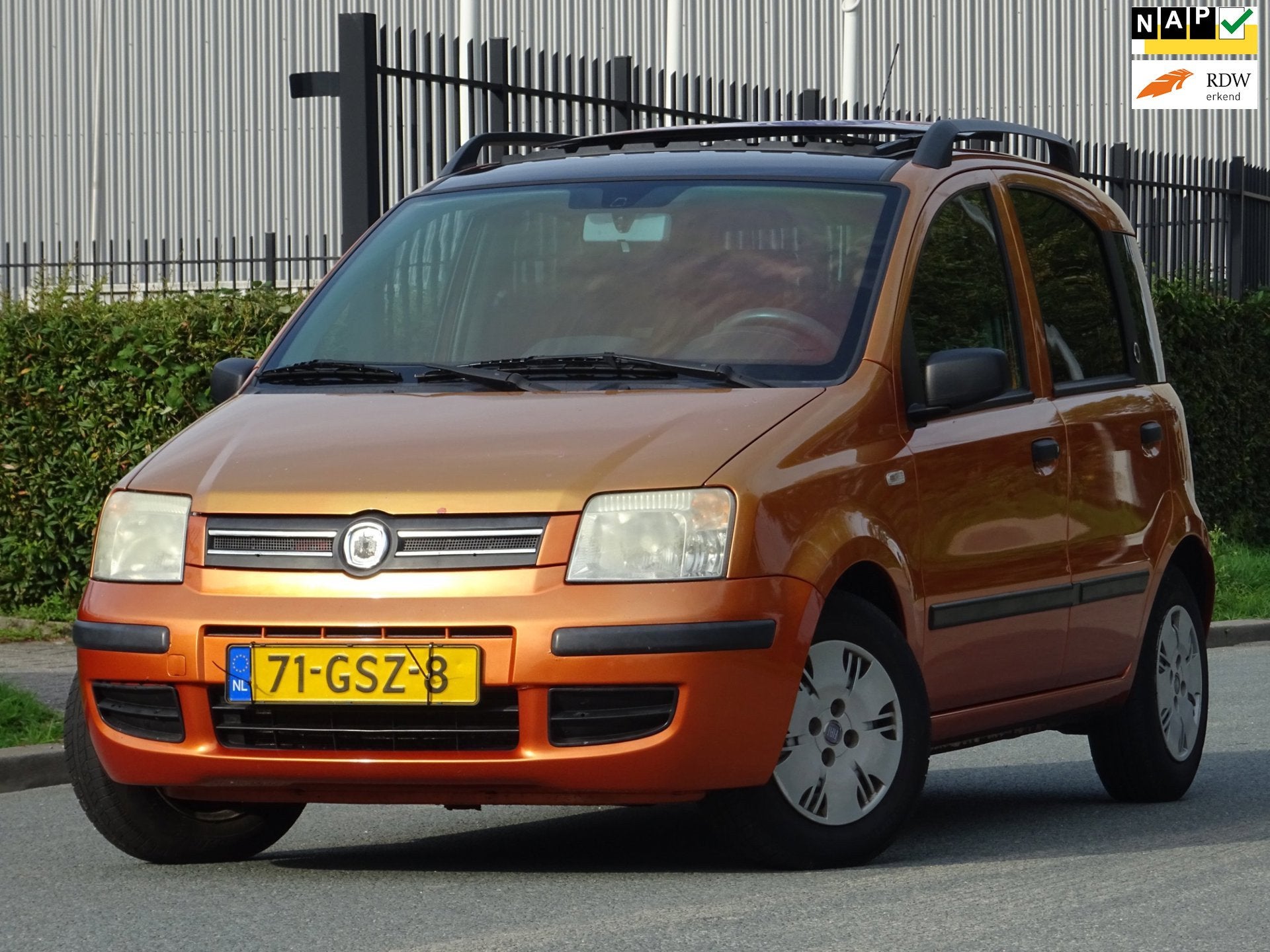 Fiat Panda 1.2 Emotion NAP/PANORAMADAK/AIRCO/NIEUWE APK, Auto's, Voorwielaandrijving, Gebruikt, Automatische klimaatregeling, Origineel Nederlands