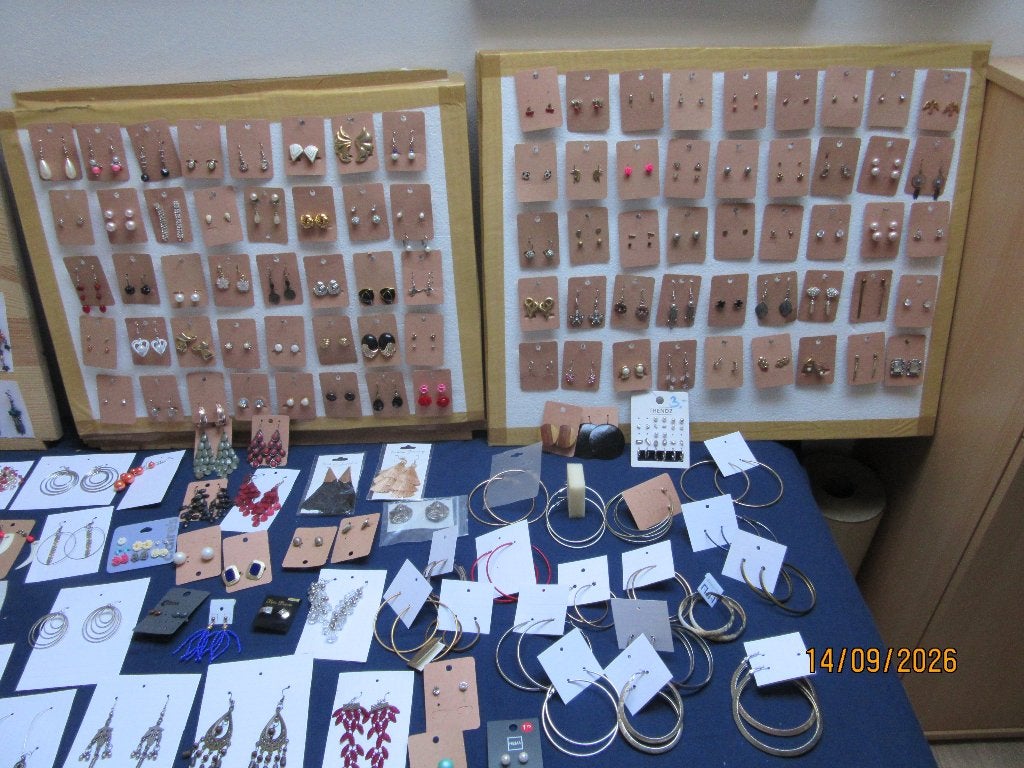 Grote party  alle type`s  sieraden, Overige materialen, Overige kleuren, Met edelsteen, Ophalen of Verzenden