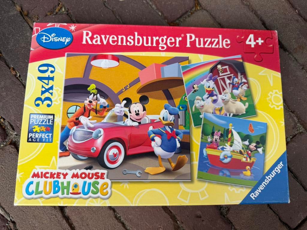 Mickey Mouse Puzzel 3x 49 stukjes 4+ jaar disney 3 in 1, Ophalen of Verzenden, 10 tot 50 stukjes, Zo goed als nieuw, 4 tot 6 jaar