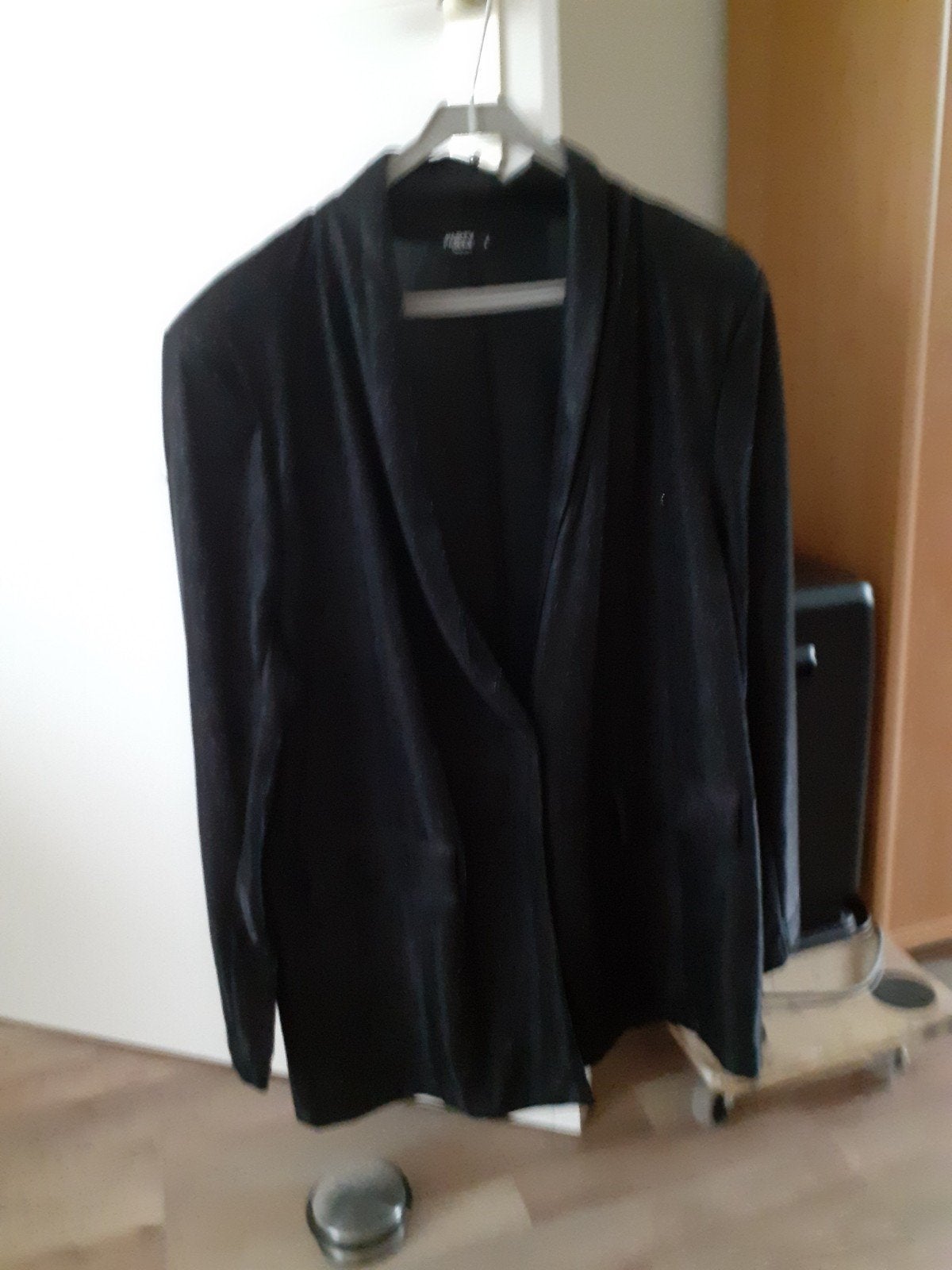 Zwart jasje met glitters - Maat L, Kleding | Dames, Zwart, Maat 42/44 (L), Ophalen of Verzenden, Zo goed als nieuw