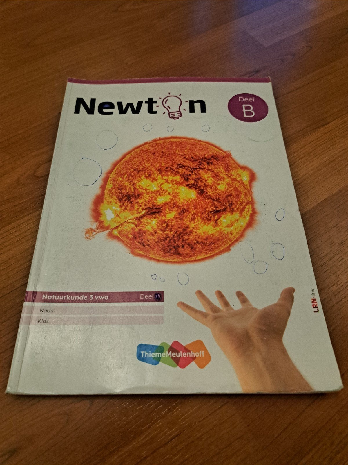 Newton Natuurkunde 3 vwo Deel B - Thiememeulenhoff, VWO, Natuurkunde, Ophalen of Verzenden, Onbekend