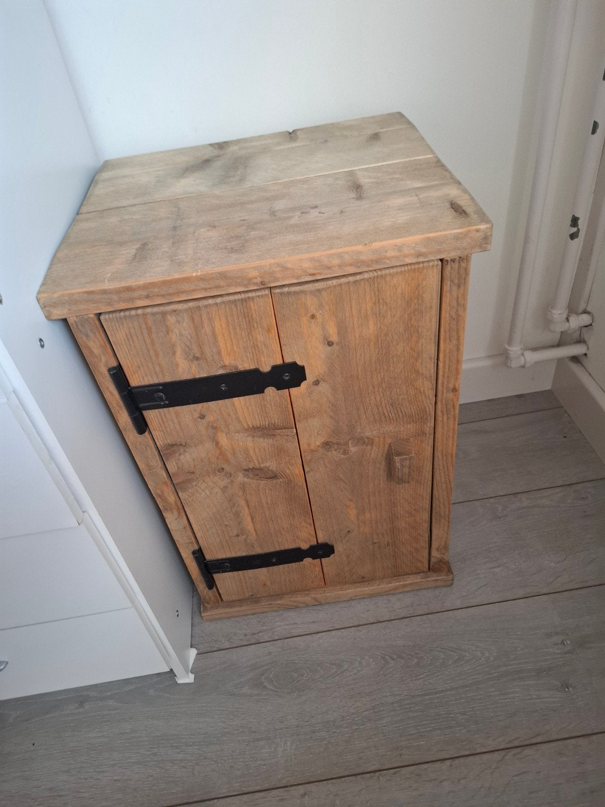 Prachtig houten (nacht)kastje, Ophalen, Gebruikt, Minder dan 45 cm, 55 tot 70 cm