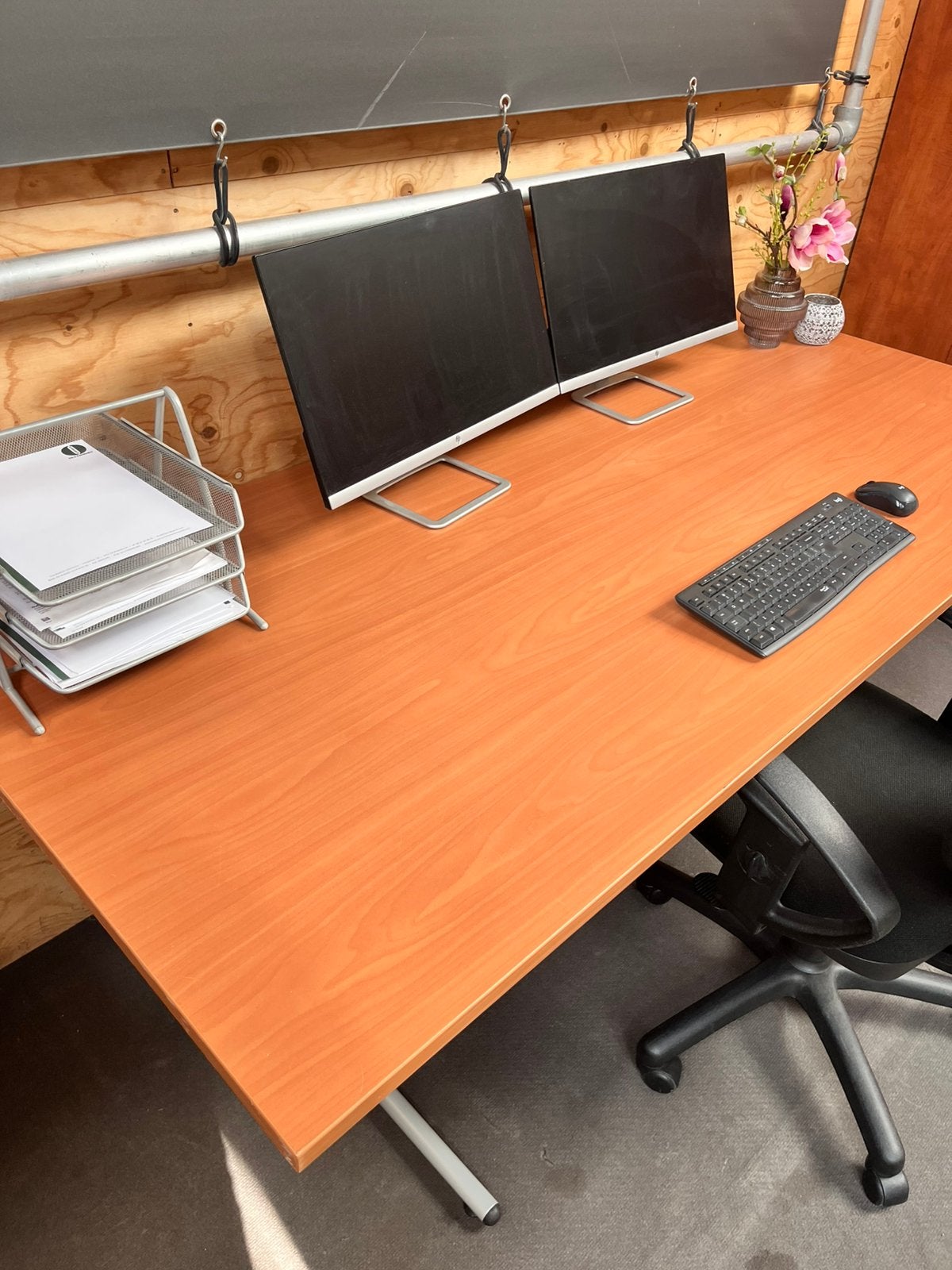 Bureau (200/90 cm), Ophalen, 90 cm, Spaanplaat of MDF, Xx