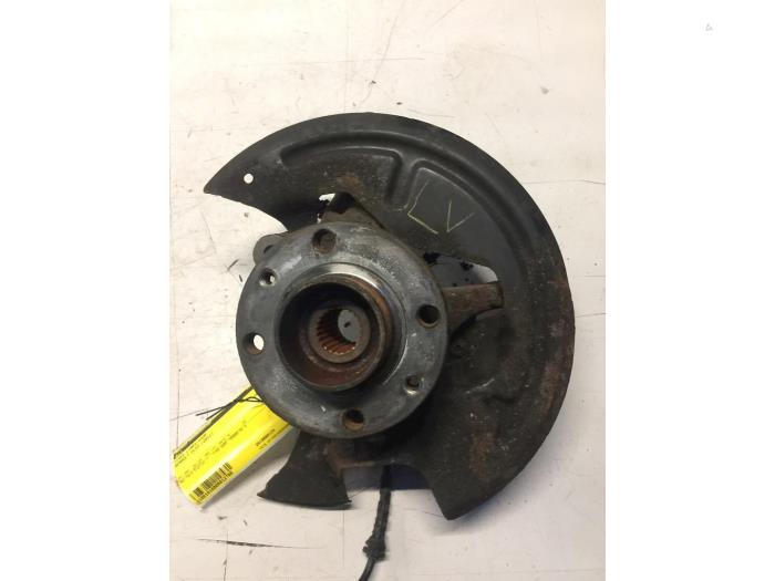 Fusee links-voor van een Renault Clio, Auto-onderdelen, Gebruikt, -, Renault, -