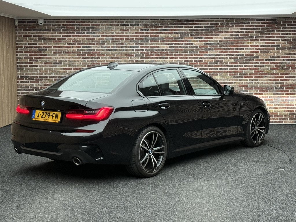 BMW 3-serie 320i High Executive Edition, Auto's, BMW, Automaat, 1998 cc, Achterwielaandrijving, Gebruikt