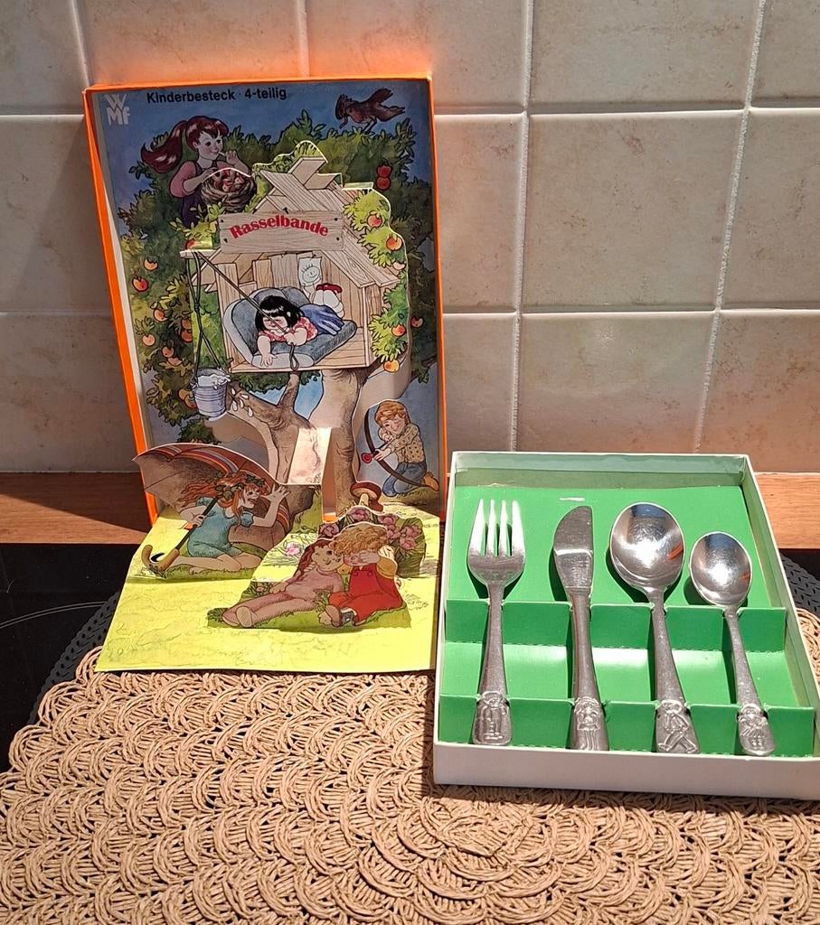 WMF Kinderbestek 4-delig 'Rasselbande' in originele doos, Antiek en Kunst, Ophalen of Verzenden