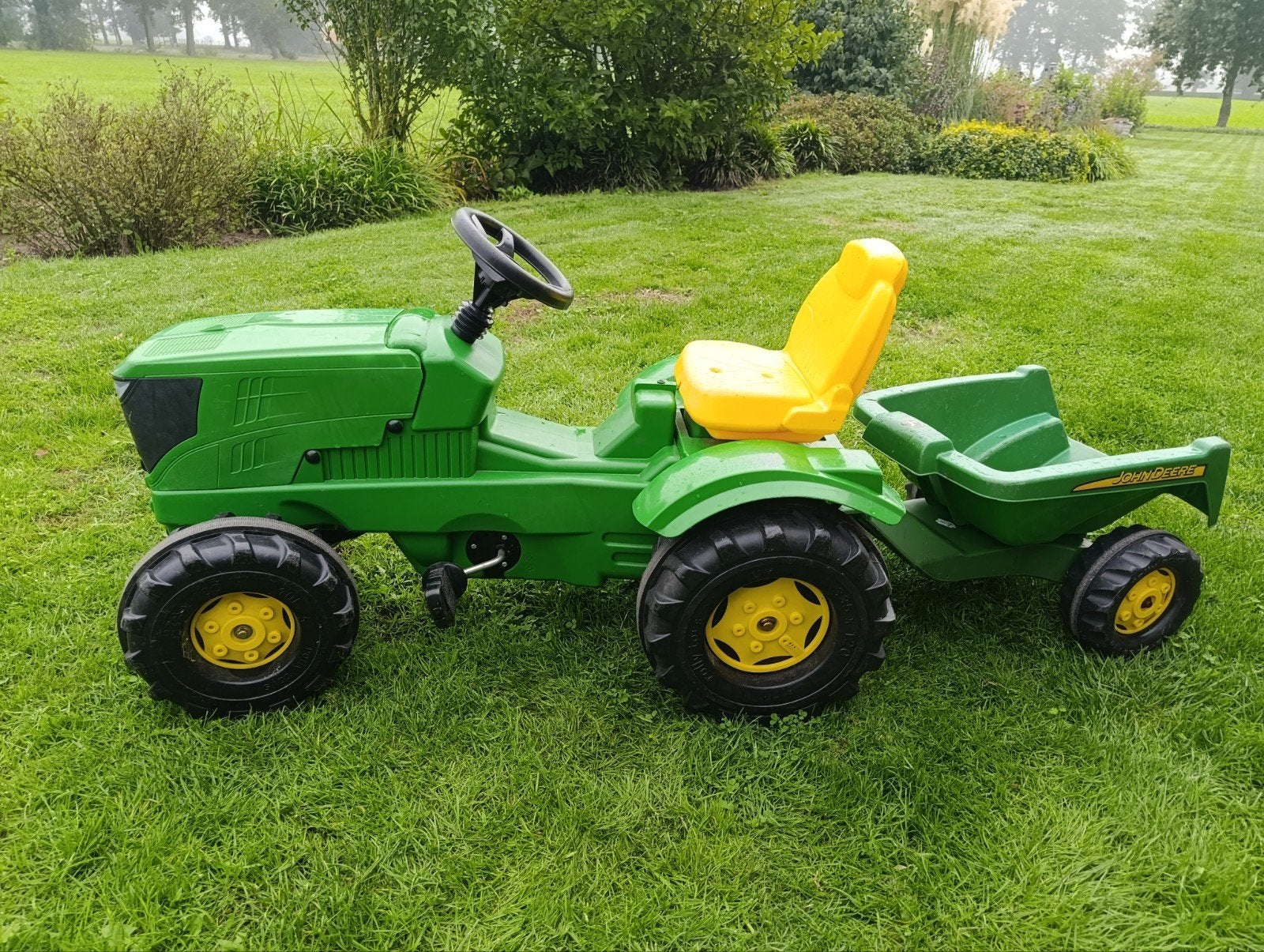 John Deere traptrekker met kiepbakje, Ophalen, Gebruikt