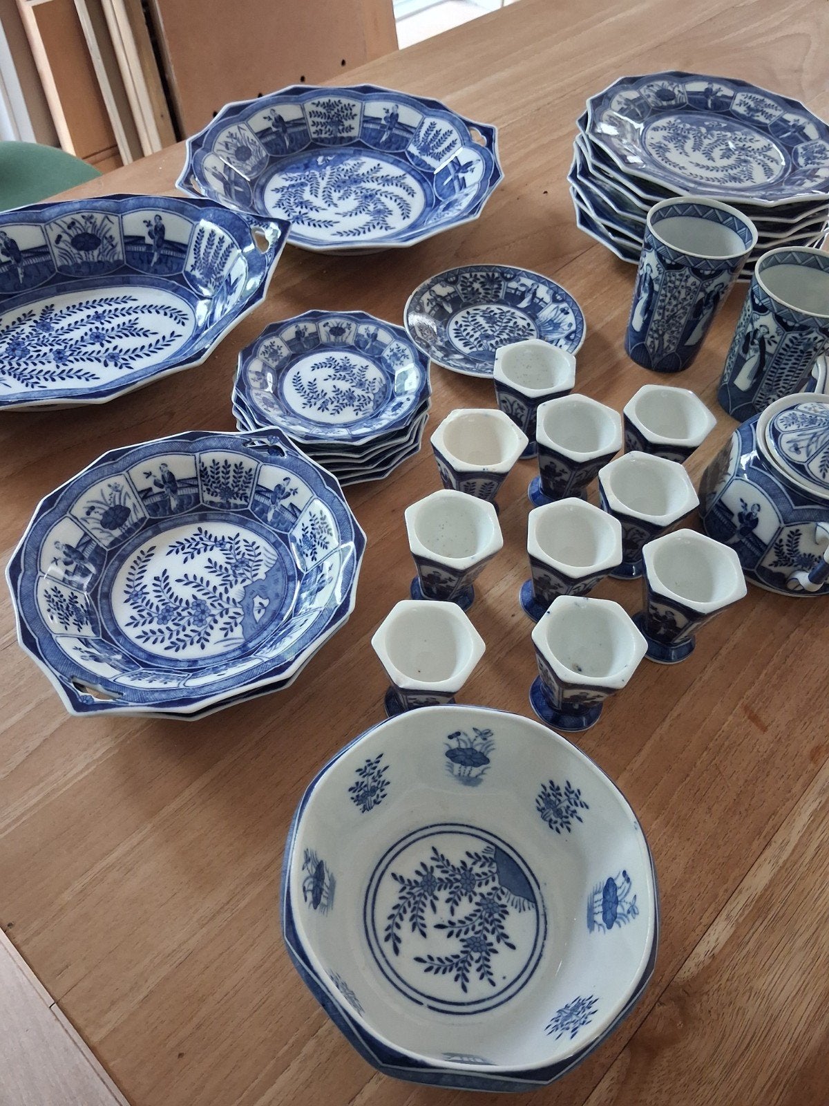 Antiek porseleinen servies, Mosa, Lange Lijs, Ophalen