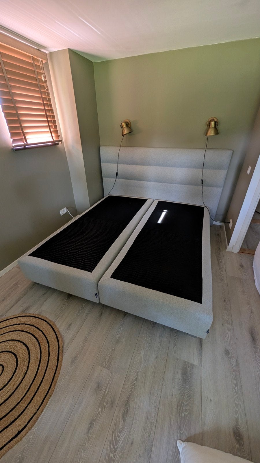 Tweepersoonsbed 180x200 – Boxspring met hoofdbord – Karlsson, Ophalen, Tweepersoons, Zo goed als nieuw, 180 cm