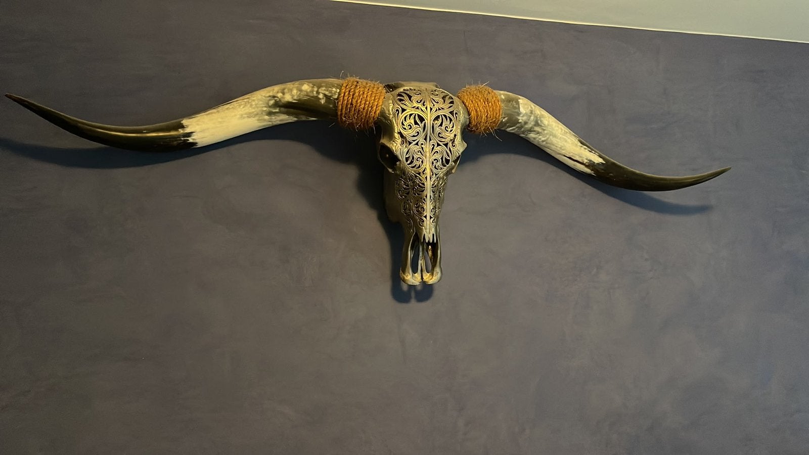 Decoratieve schedel met hoorns - Wanddecoratie circa 160 cm, Huis en Inrichting, Ophalen, Vintage, Gebruikt, Meerkleurig