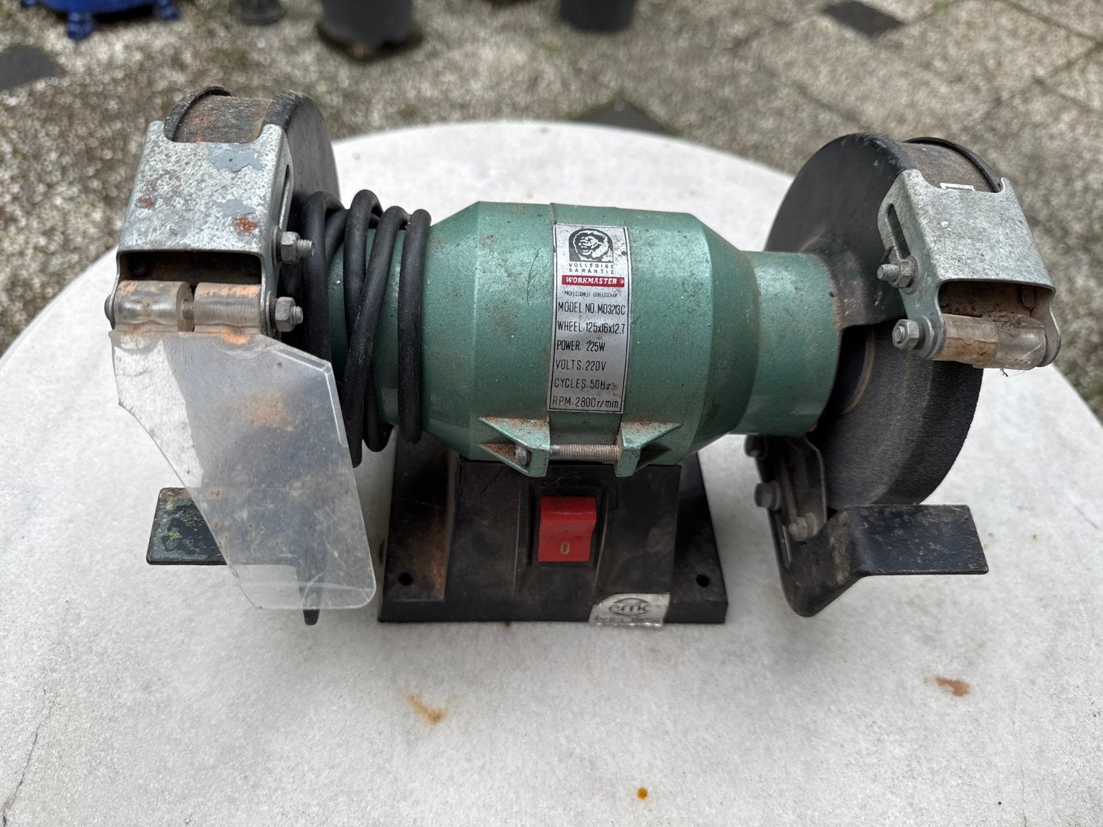 Workmaster MD3213C Werkbankslijpmachine 225W, Doe-het-zelf en Verbouw, Ophalen of Verzenden, Gebruikt, Minder dan 700 watt, Werkbankslijpmachine