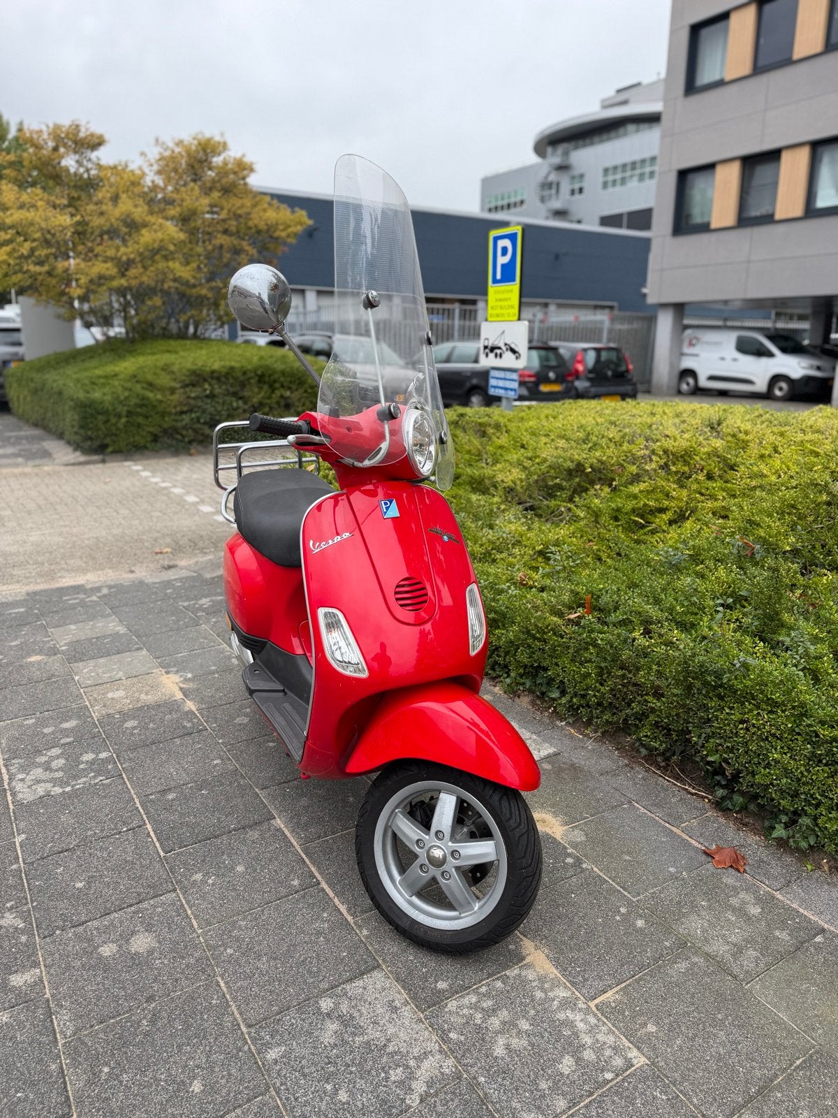 Rode Vespa LX Scooter 2 takt helemaal origineel, Fietsen en Brommers, Ophalen, Gebruikt, Overige modellen, Benzine