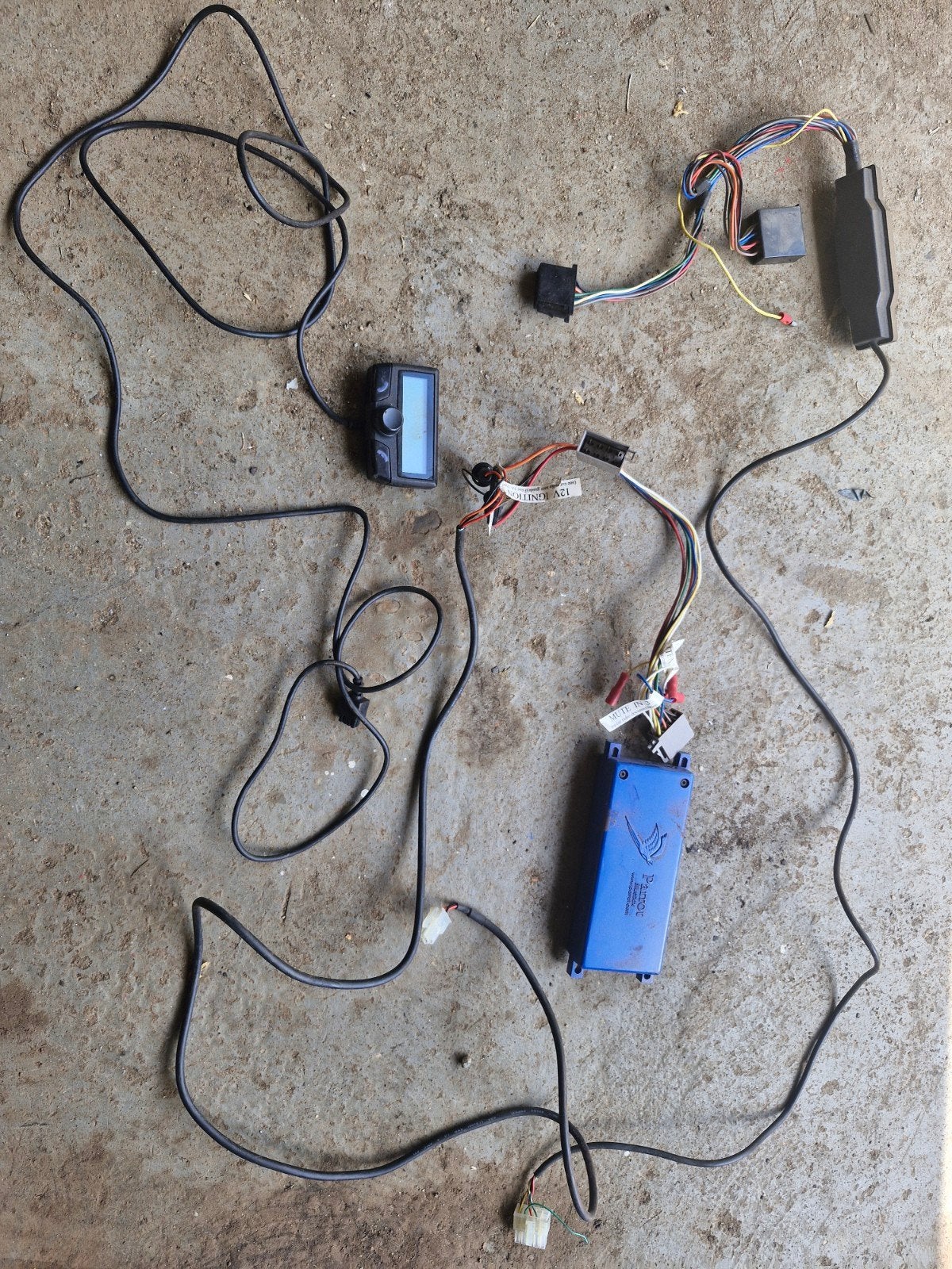 compleet parrot systeem, Auto diversen, Carkits, Ophalen