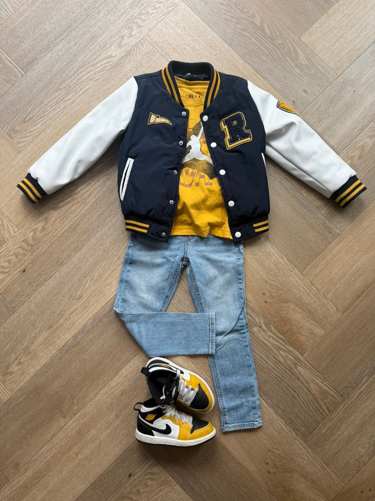 Stoere jongenskleding set maat 110/116, Ophalen of Verzenden, Zo goed als nieuw, Jongen, Setje