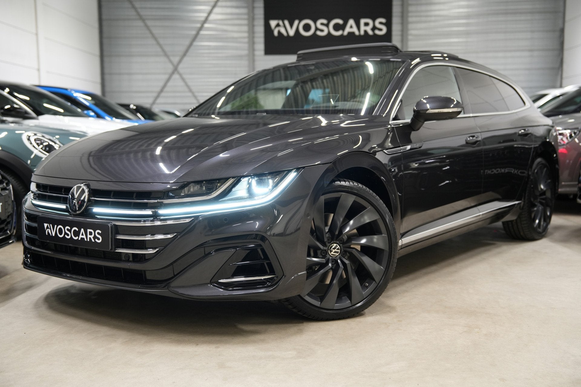 Volkswagen Arteon Shooting Brake 2.0 TSI 280PK 4Motion R-Lin, Auto's, Gebruikt, 4 cilinders, Stationwagon, 750 kg