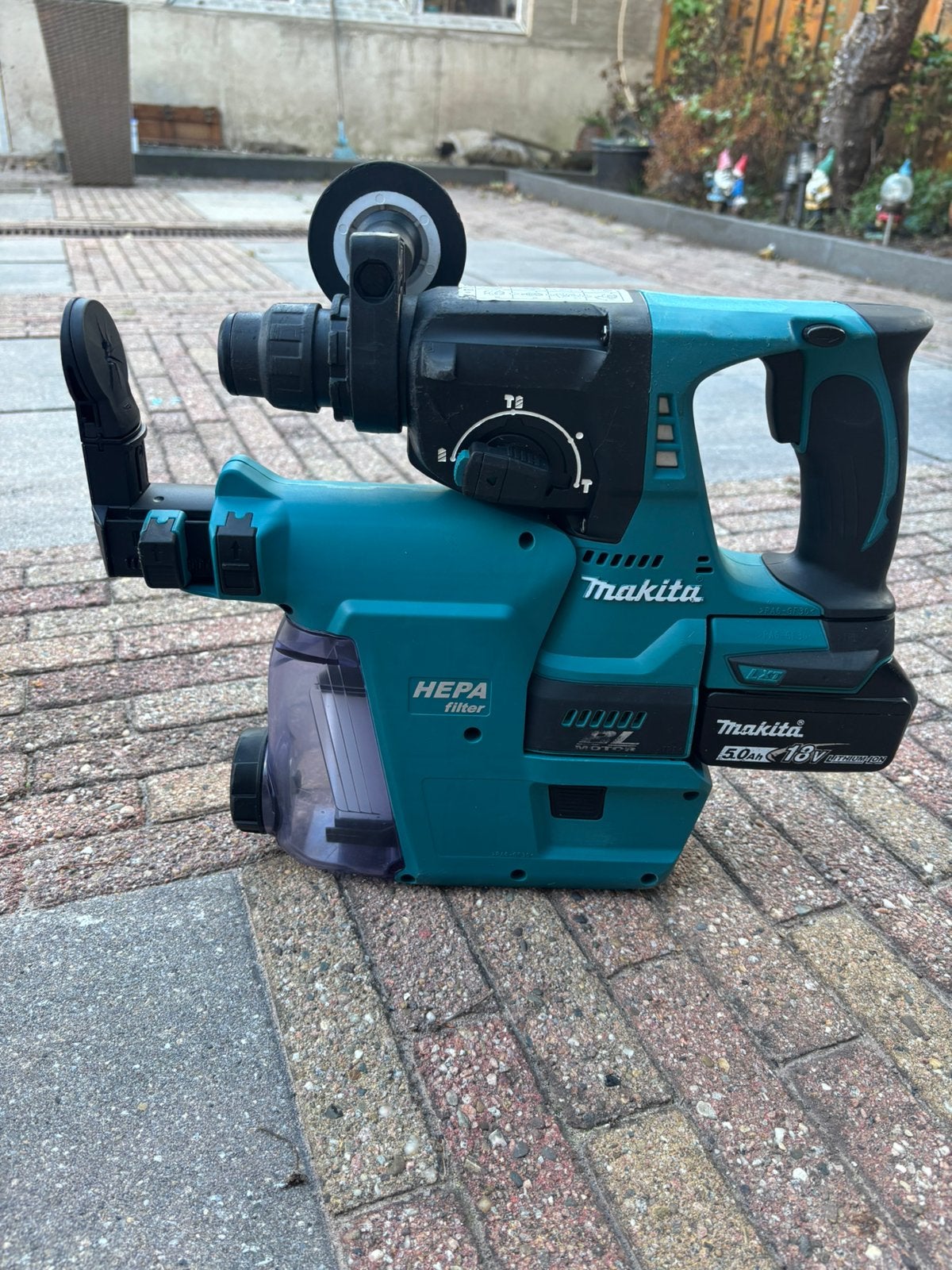 Makita boorhamer met stofzuiget, Ophalen of Verzenden, Zo goed als nieuw, 1200 watt of meer, Overige typen