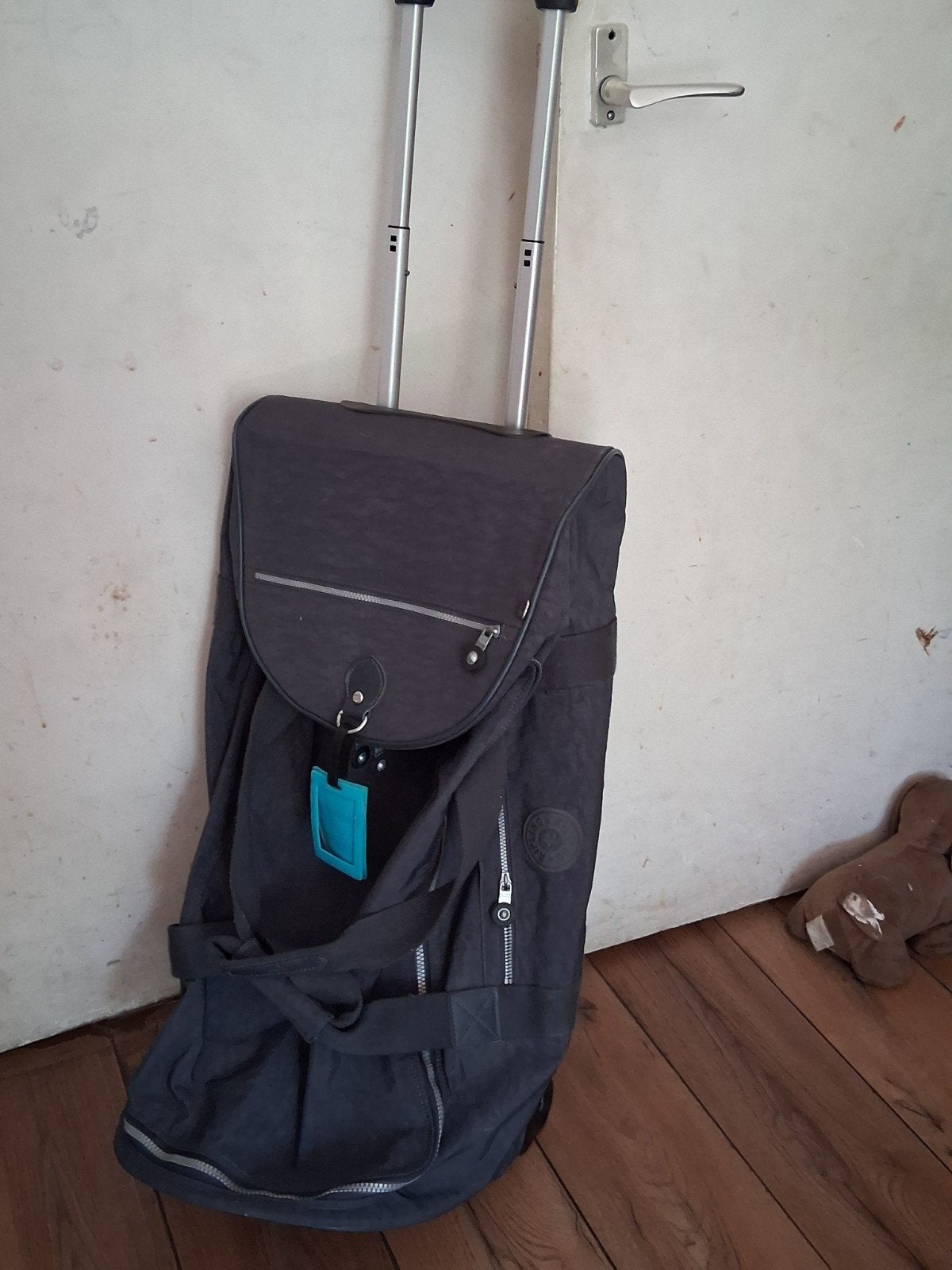 Te koop, Kipling merk reistas/weekend tas/ handtas., Sieraden, Tassen en Uiterlijk, Koffers, Ophalen, Zo goed als nieuw, Overige materialen