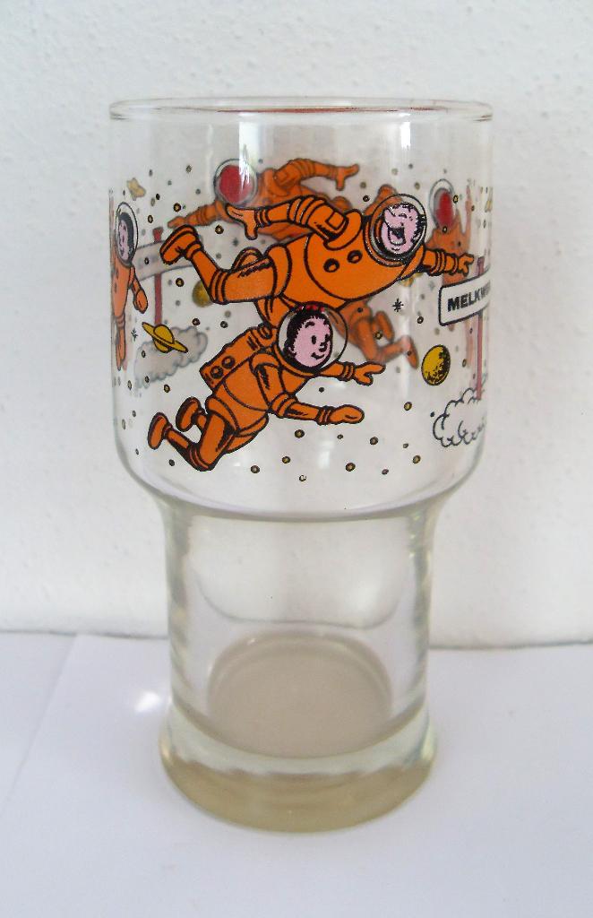 Suske en Wiske Glas De Melkweg, Ophalen of Verzenden, Suske en Wiske, Zo goed als nieuw, Gebruiksvoorwerp