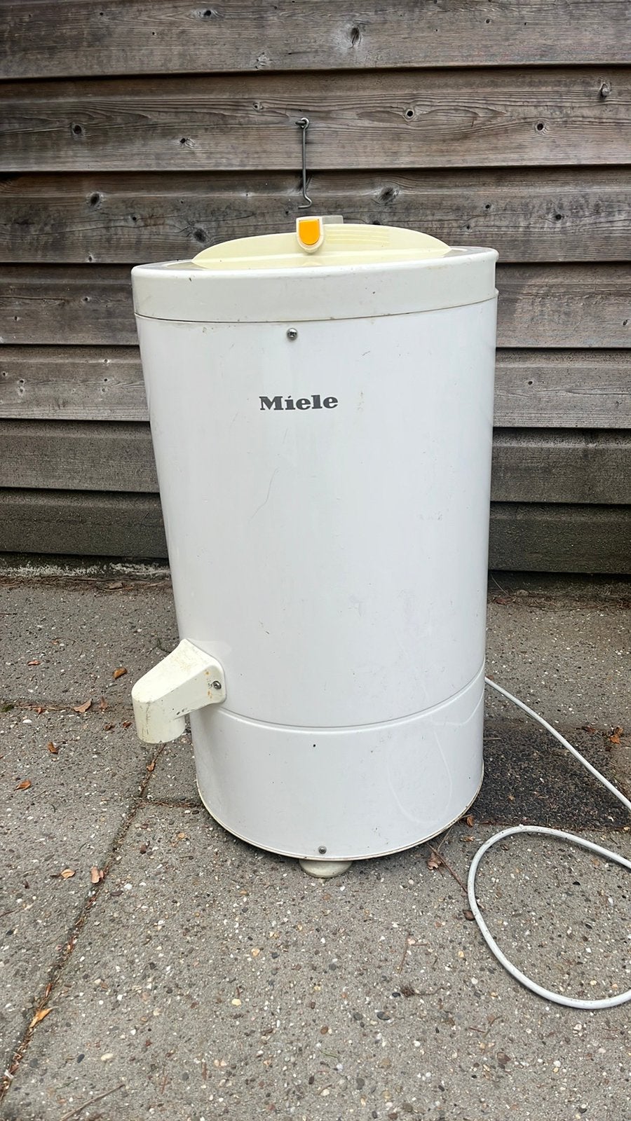 Miele centrifuge, Ophalen, Minder dan 85 cm, Minder dan 4 kg, Bovenlader