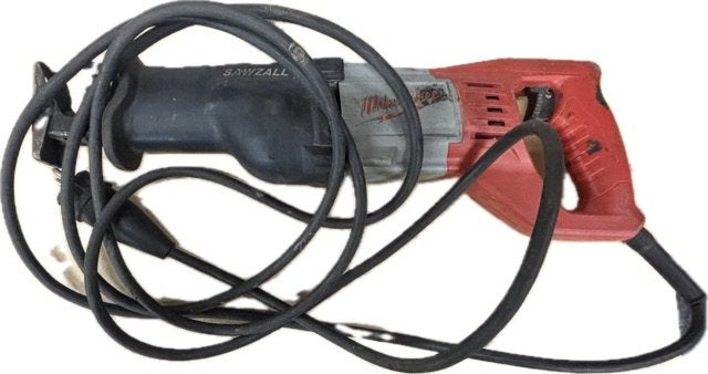 Milwaukee reciprozaag, Doe-het-zelf en Verbouw, Gereedschap | Zaagmachines, Ophalen, Gebruikt, 70 mm of meer, 600 tot 1200 watt