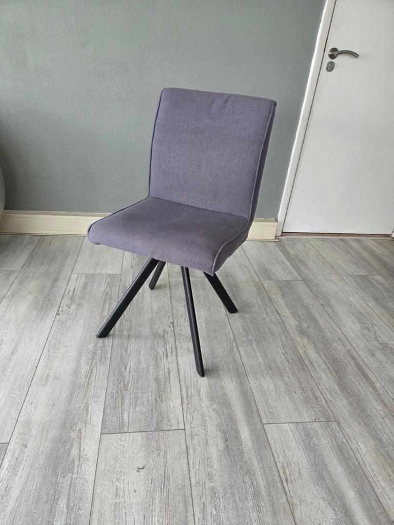 6 SoTrue eetkamerstoelen - Grijs stof met zwarte poten, Huis en Inrichting, Stoelen, Ophalen, Gebruikt, Stof, Vijf, Zes of meer stoelen
