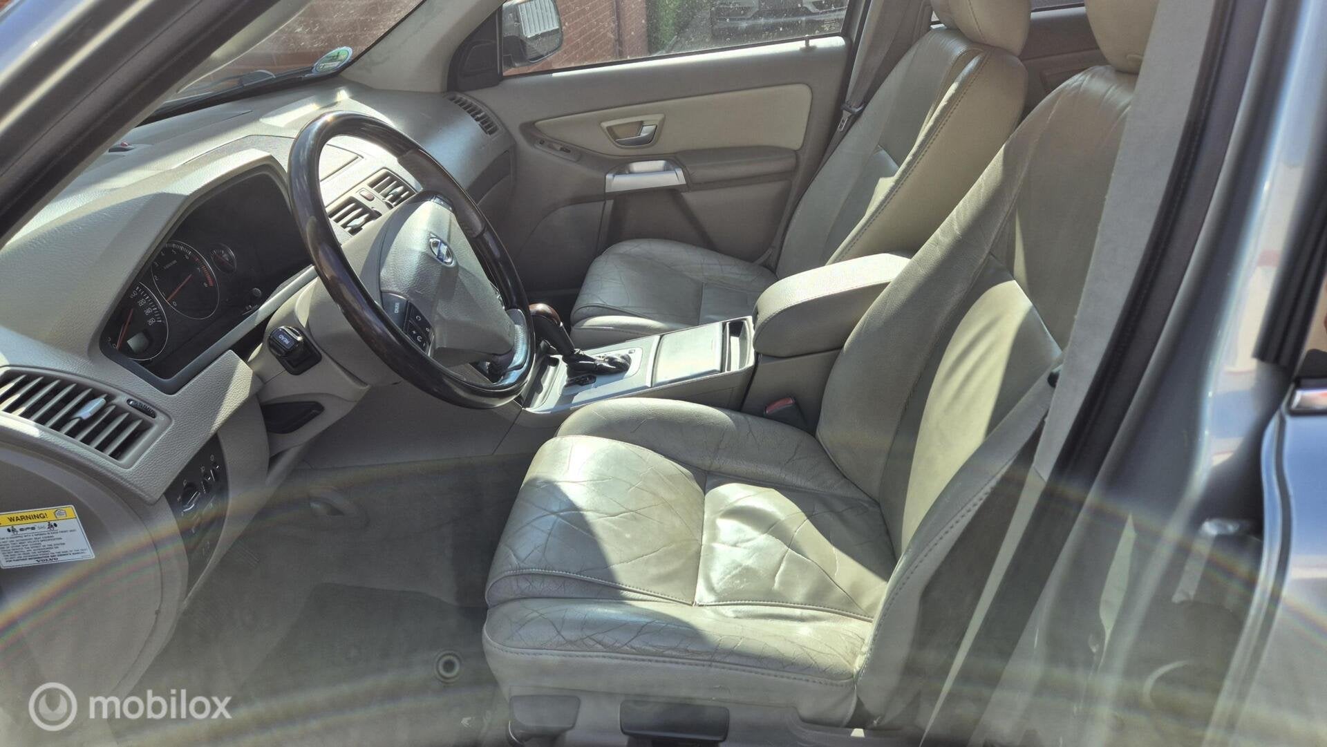 Volvo XC90 2.5 T, leer, trekhaak, navi, 7 stoelen, 2521 cc, Leder, Bedrijf