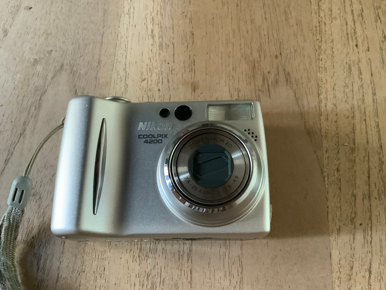 Nikon coolpix 4200, Ophalen of Verzenden, Zo goed als nieuw, Nikon, 8 keer of meer