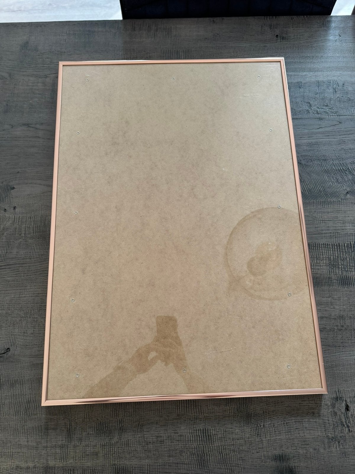 Desenio lijst 50x70 cm – rosékleur – in nette staat, Huis en Inrichting, Woonaccessoires | Lijsten, Ophalen of Verzenden, Zo goed als nieuw