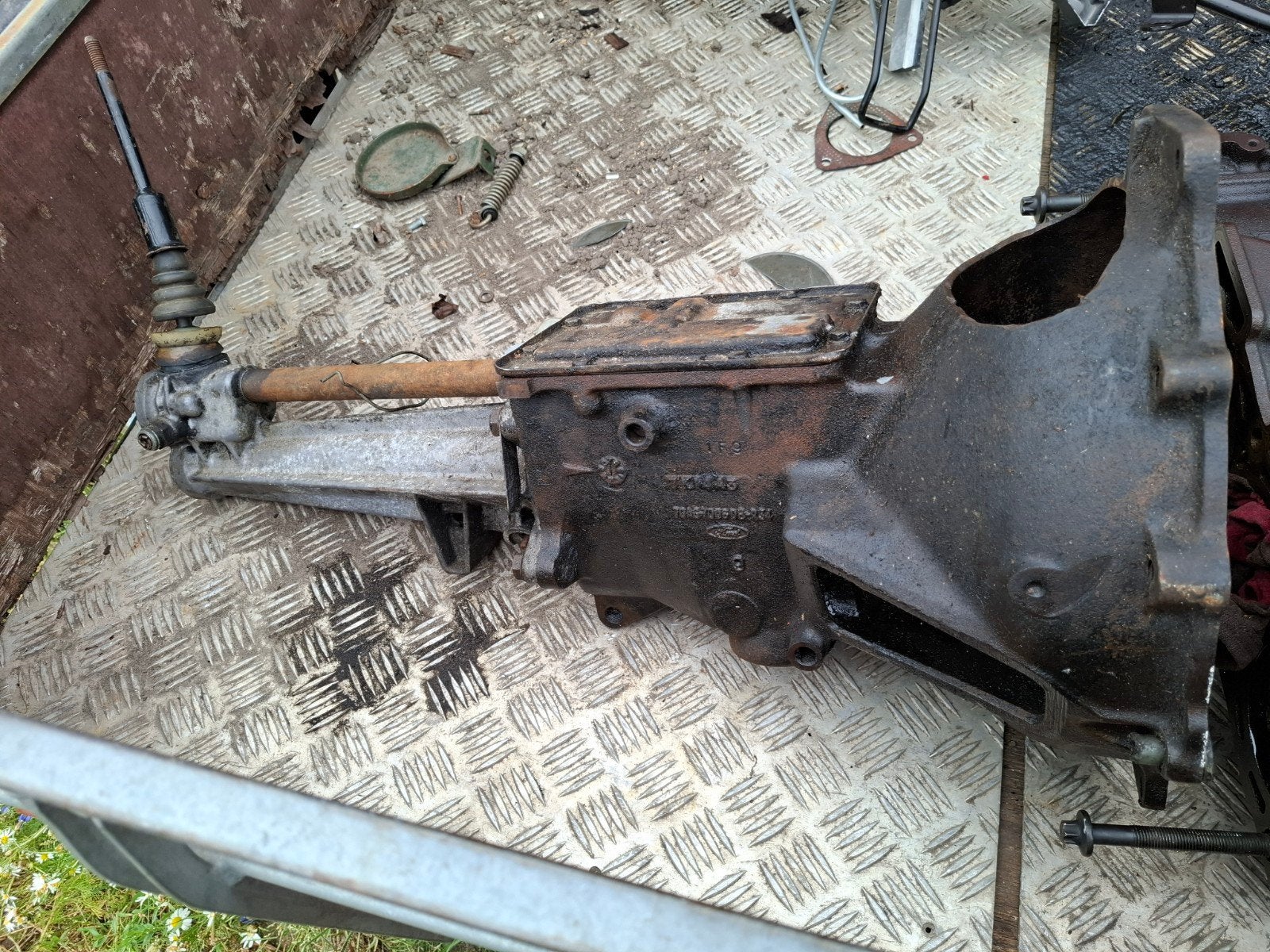Ford versnellingsbak, Ophalen, Ford