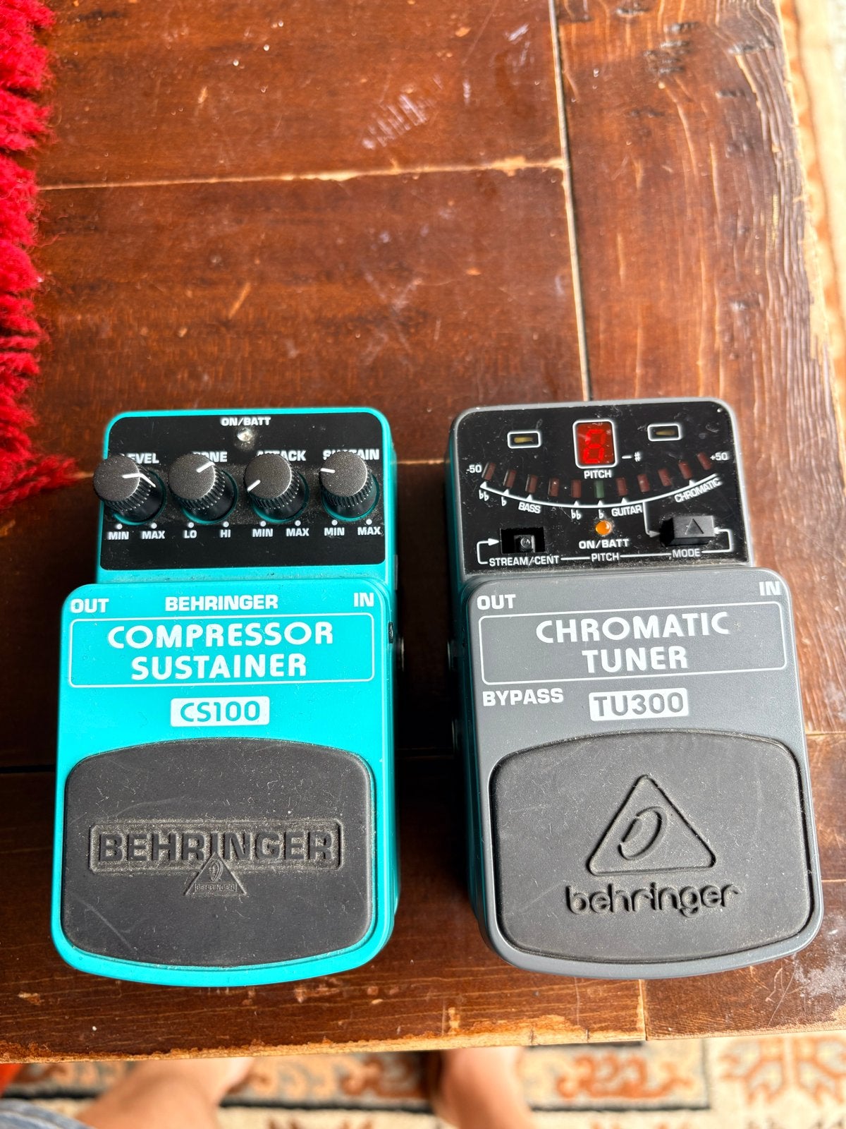 Behringer Compressor Sustainer CS100 en Chromatic Tuner TU30, Ophalen, Gebruikt, Compressor