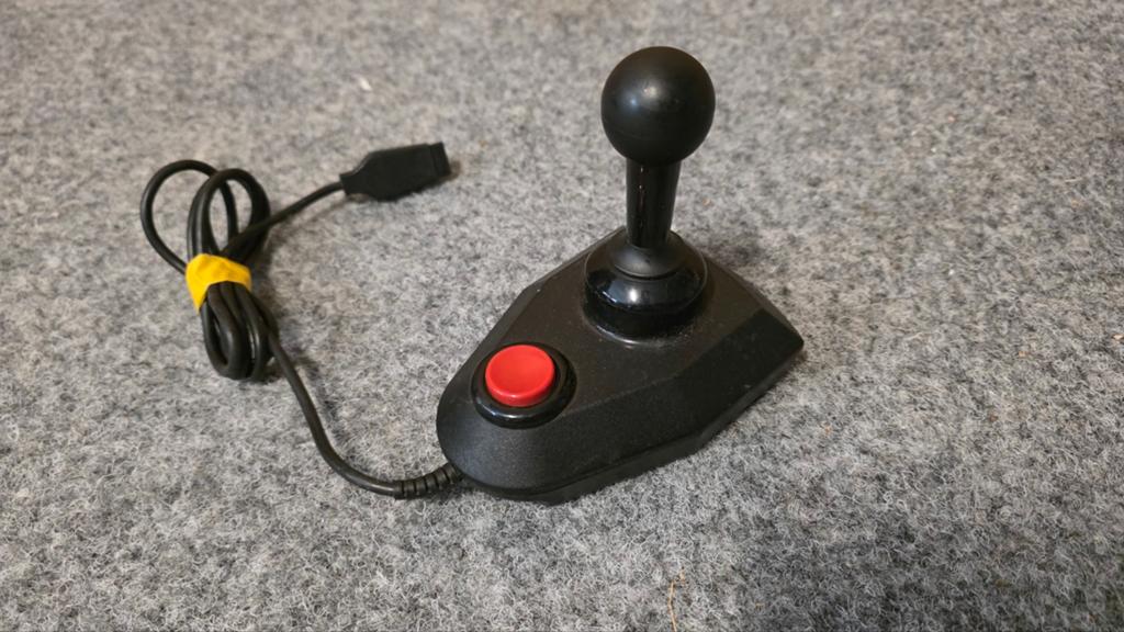 Suzo The Arcade joystick Commodore, Amiga, Atari, MSX, Ophalen