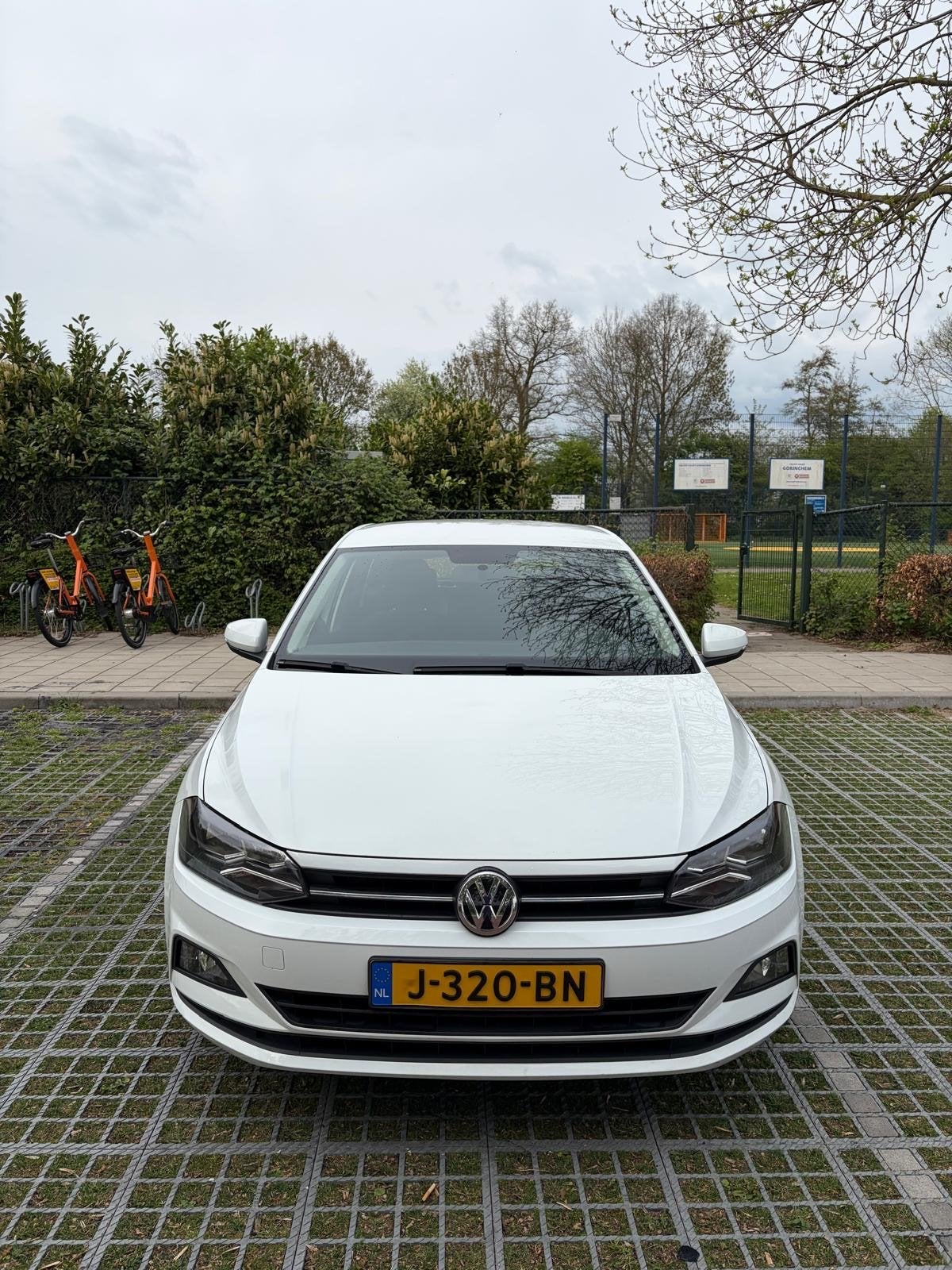 Volkswagen Polo 1.0 TSI 95pk 2020 Wit, Auto's, Voorwielaandrijving, 95 pk, 1055 kg, Origineel Nederlands