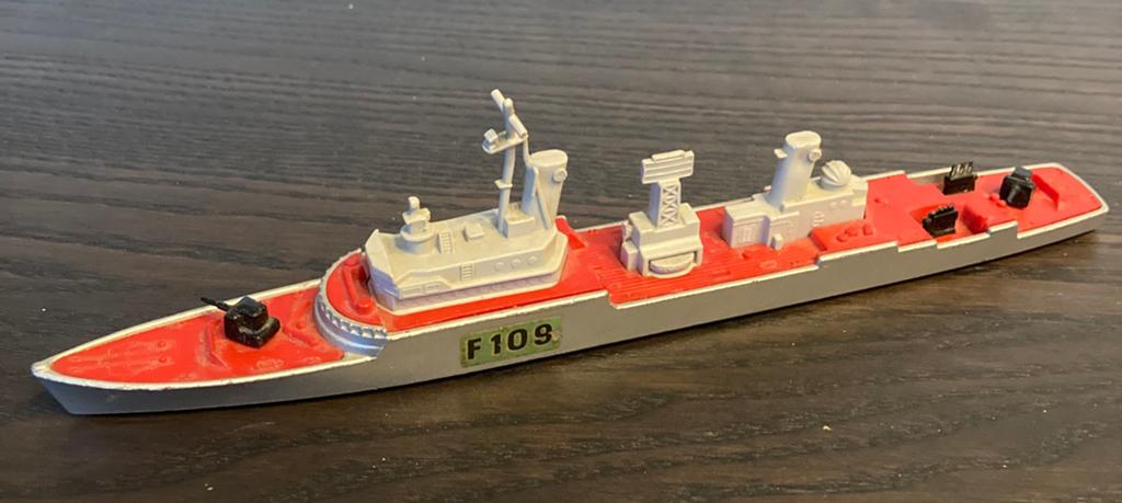 Grote (22 cm) vintage 1976 Sea Kings Matchbox Fregat K301, Ophalen of Verzenden, Gebruikt