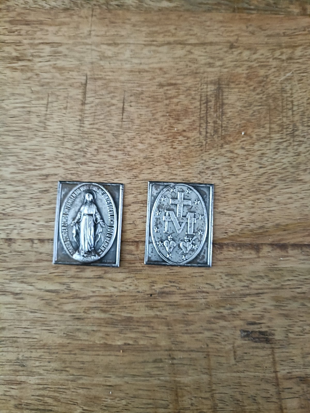 Wonderdadige Medaille Maria (Miraculeuze Medaille), Antiek en Kunst, Antiek | Religie, Ophalen of Verzenden