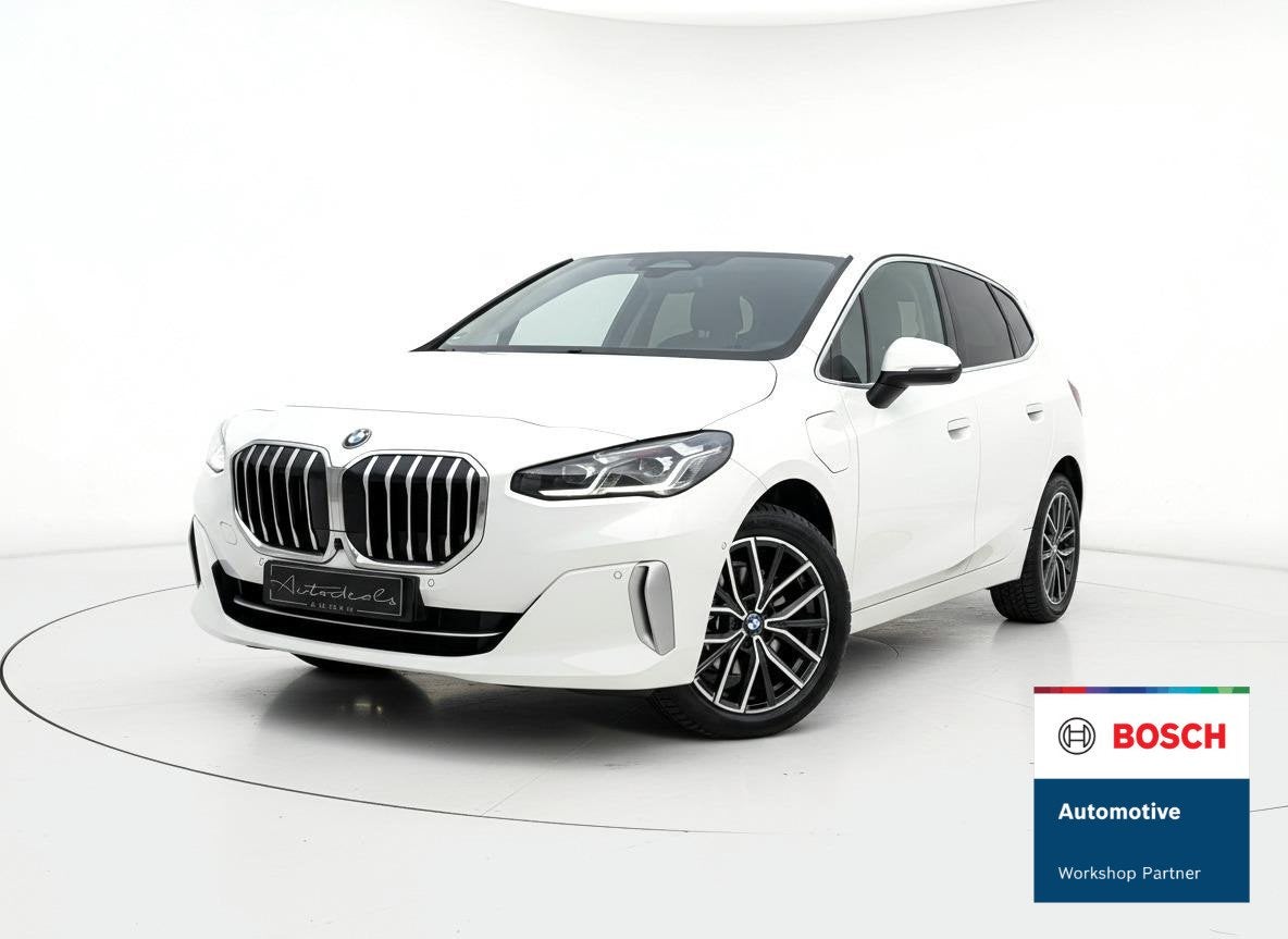 BMW 2-serie Active Tourer 225e xDrive HARMAN KARDON - TREKHA, Automaat, Gebruikt, Euro 6, 16 kWh