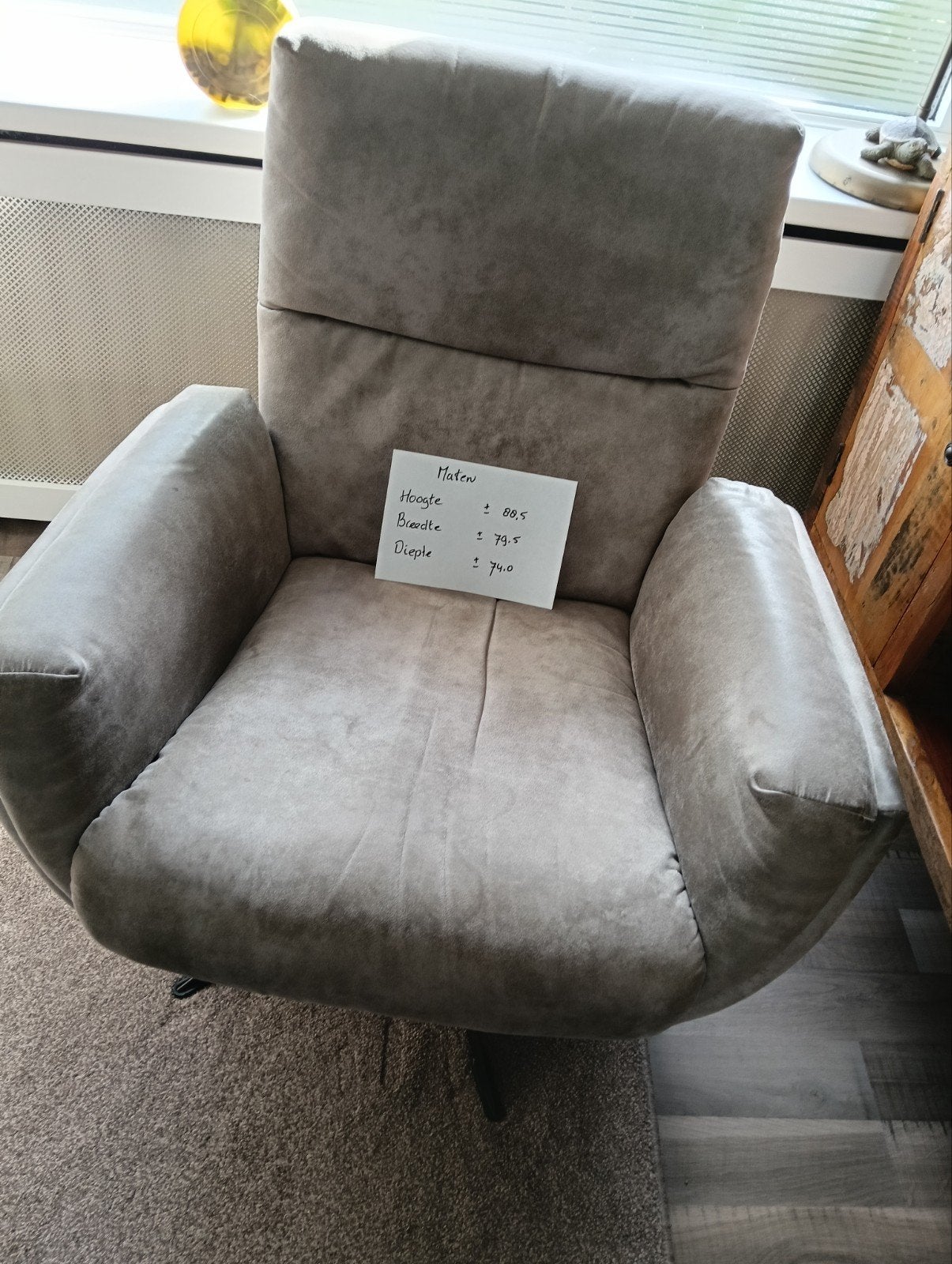 grijze draaifauteuil, Ophalen, Gebruikt, 75 tot 100 cm, 50 tot 75 cm