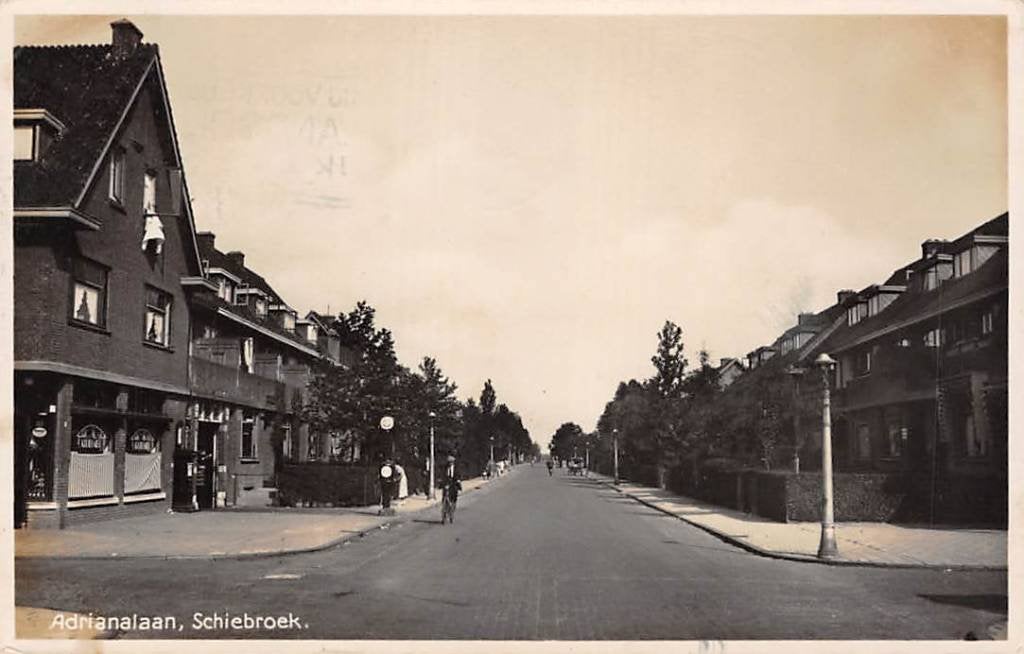 Rotterdam Schiebroek Adrianalaan 1938 Type fotokaart, Ophalen of Verzenden, 1920 tot 1940, Gelopen, Zuid-Holland