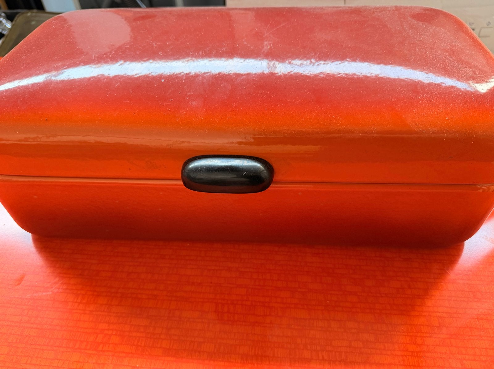 Brabantia broodtrommel in zeer gave staat en prachtige kleur, Huis en Inrichting, Keuken | Keukenbenodigdheden, Ophalen of Verzenden