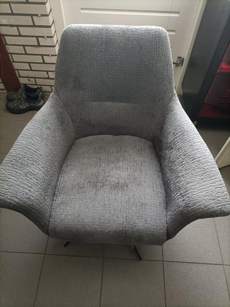 Mooie draaistoel grijs,, Huis en Inrichting, Ophalen, Overige materialen, Zo goed als nieuw, Eén