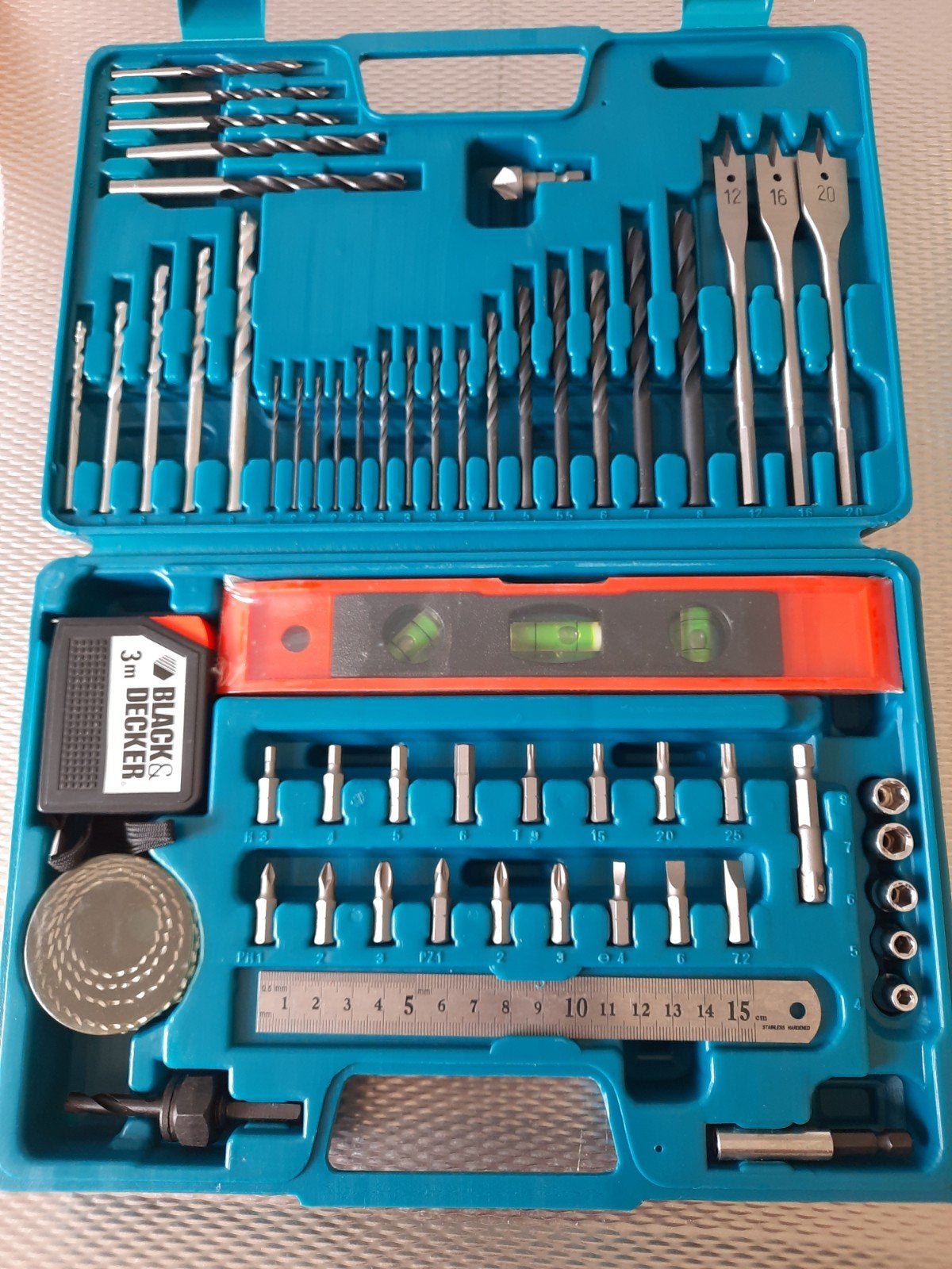 Nieuwe Gereedschapsset met Boor-, Bit- en Meetgereedschap, Doe-het-zelf en Verbouw, Ophalen of Verzenden