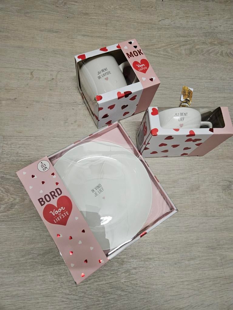 Jumbo Moeder Gag Cadeaus Set: Bord, Theekopje & Mok, Ophalen, Keramiek, Nieuw, Overige stijlen