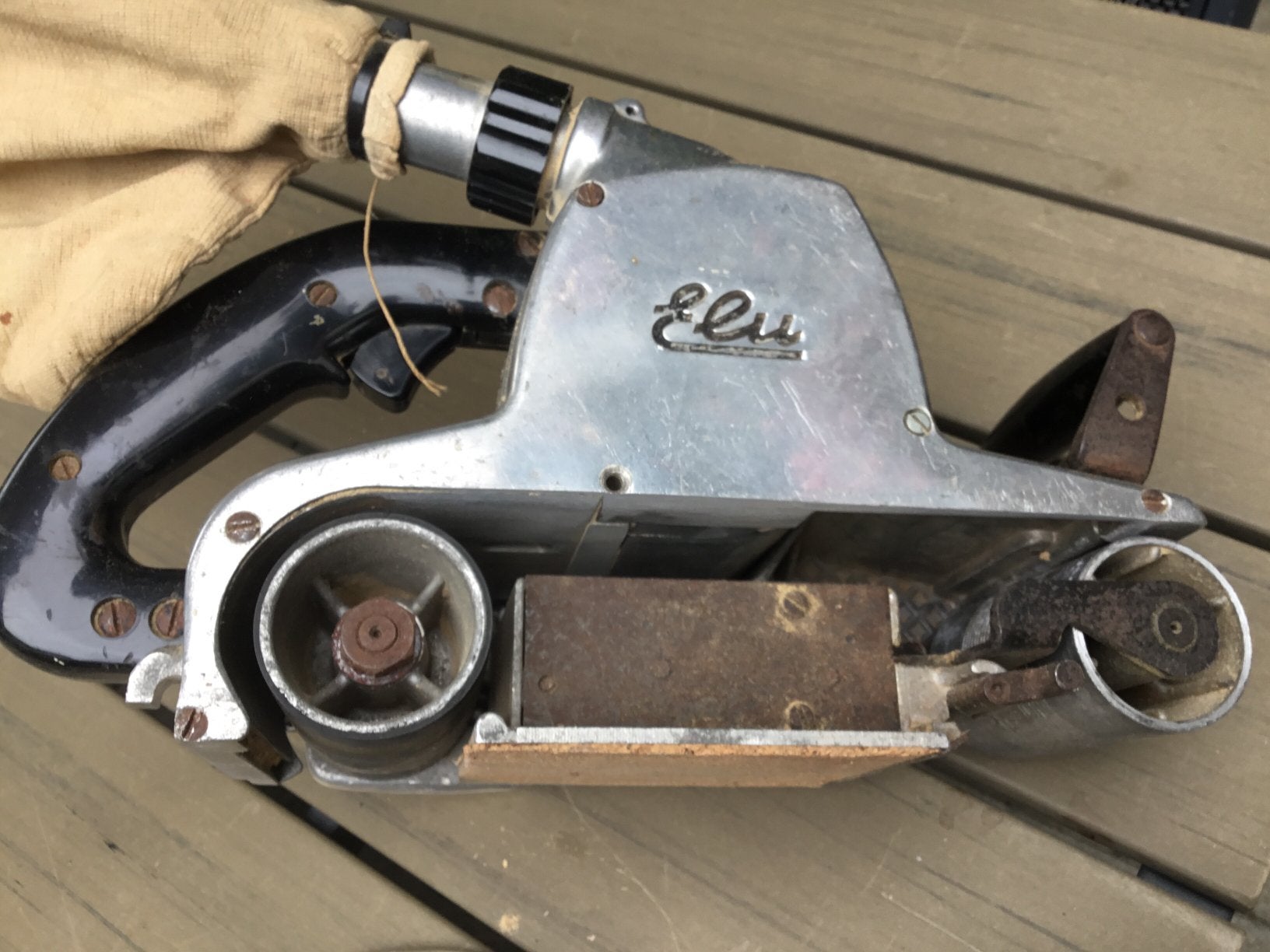 Schuurmachine Elu, Ophalen of Verzenden, Gebruikt