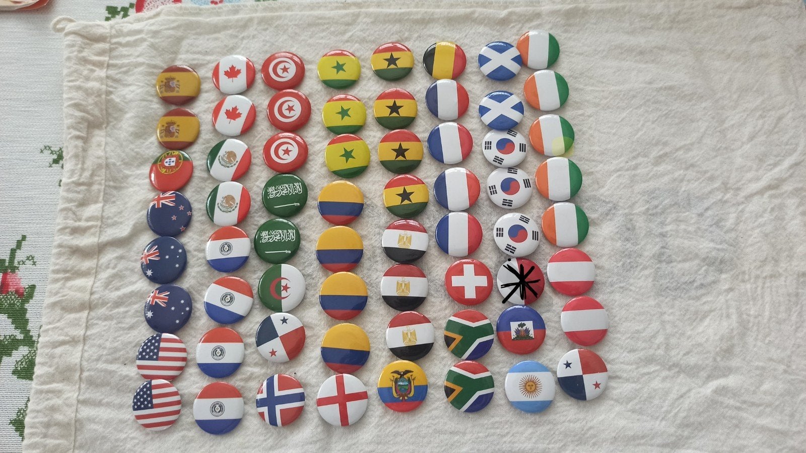 WK Buttons  Dekamarkt, Verzamelen, Supermarktacties, Ophalen of Verzenden